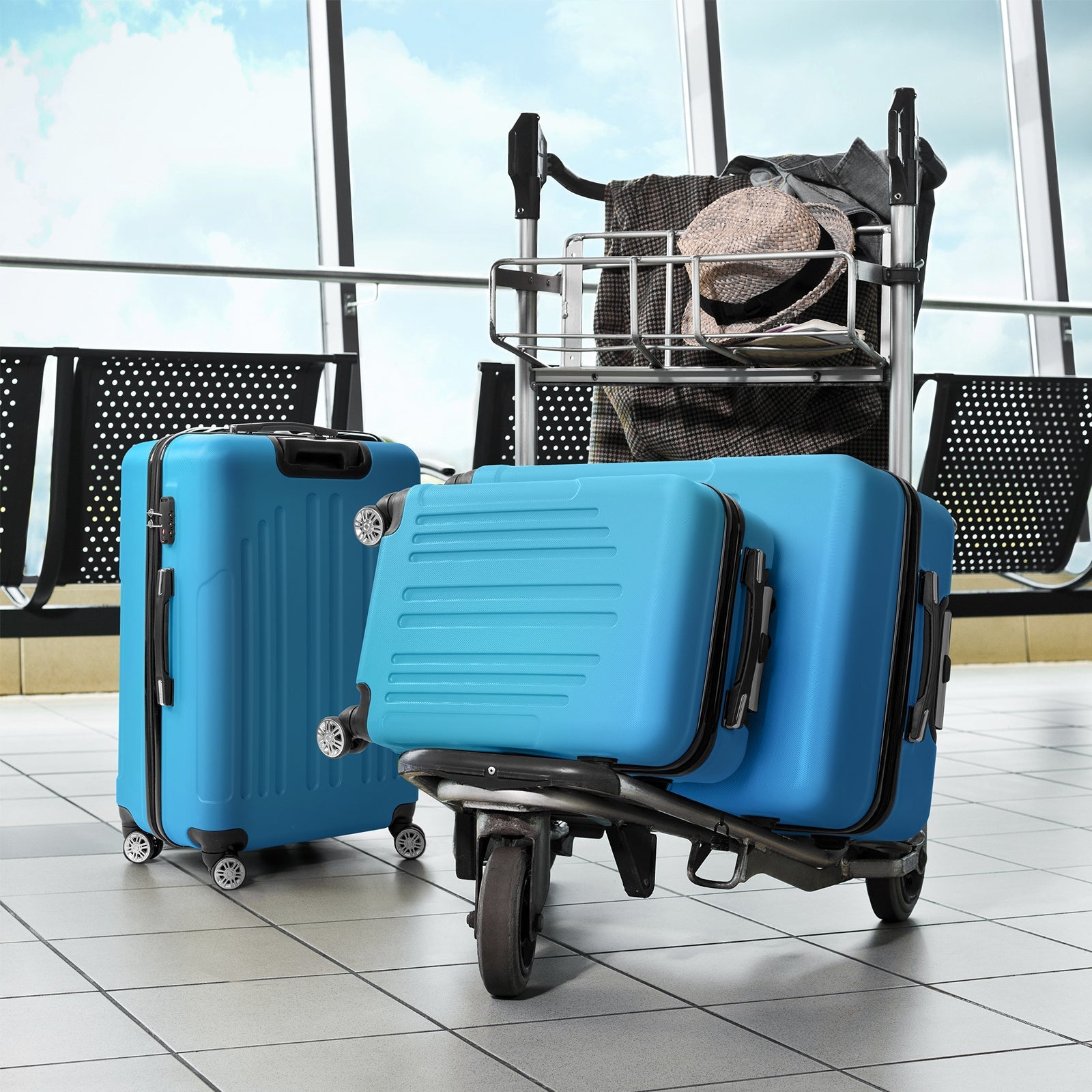 Unisex Curved Vertical Stripe Polycarbonate Luggage Set