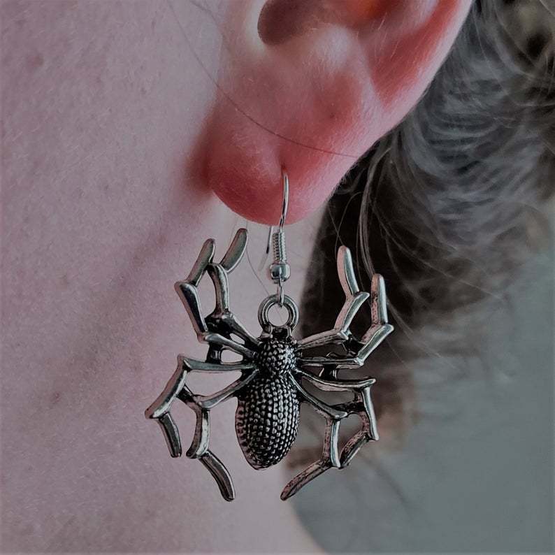 New Halloween Ear Accessories Alloy Spider Earrings Retro Insect Earrings