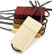 Wooden USB Flash Drive with Lanyard – Creative Gift, USB 3.0 (16–128GB)