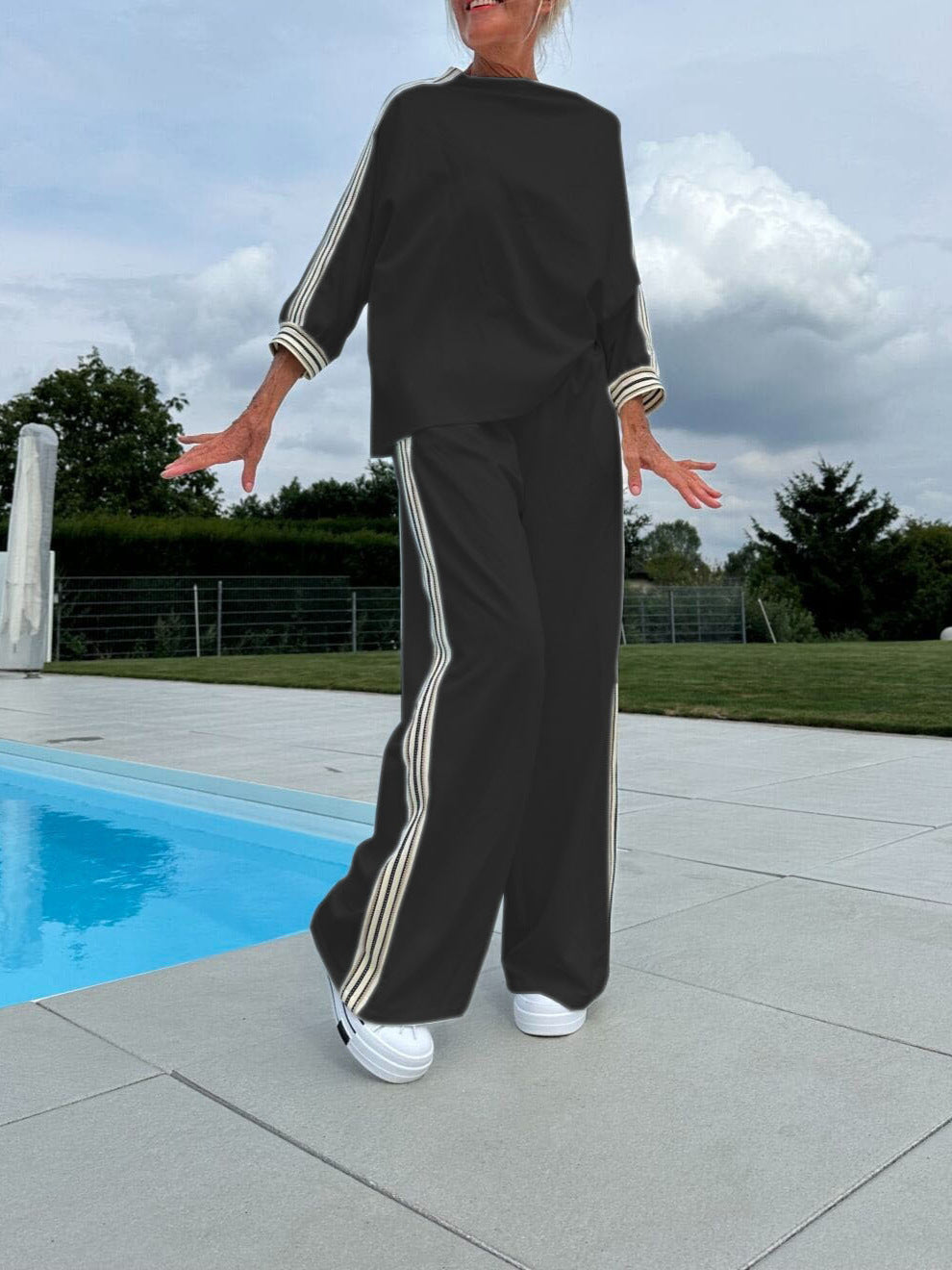 Unisex Loose Polyester Casual Suit Set With Solid Color