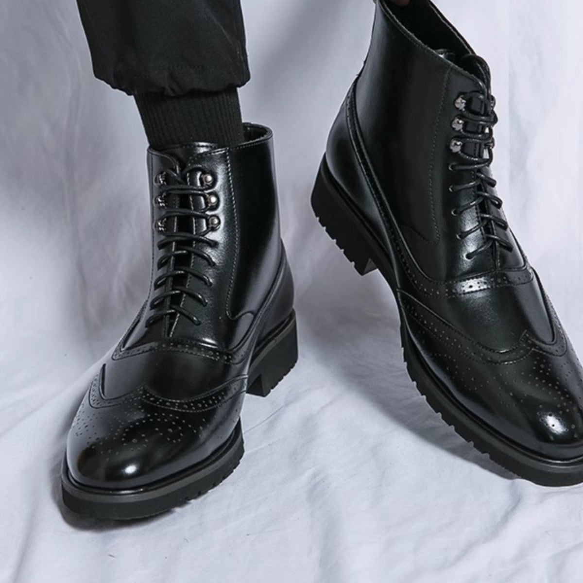 Men’s Fashion Thick Sole Mid-Top Work Shoes – Durable & Comfortable