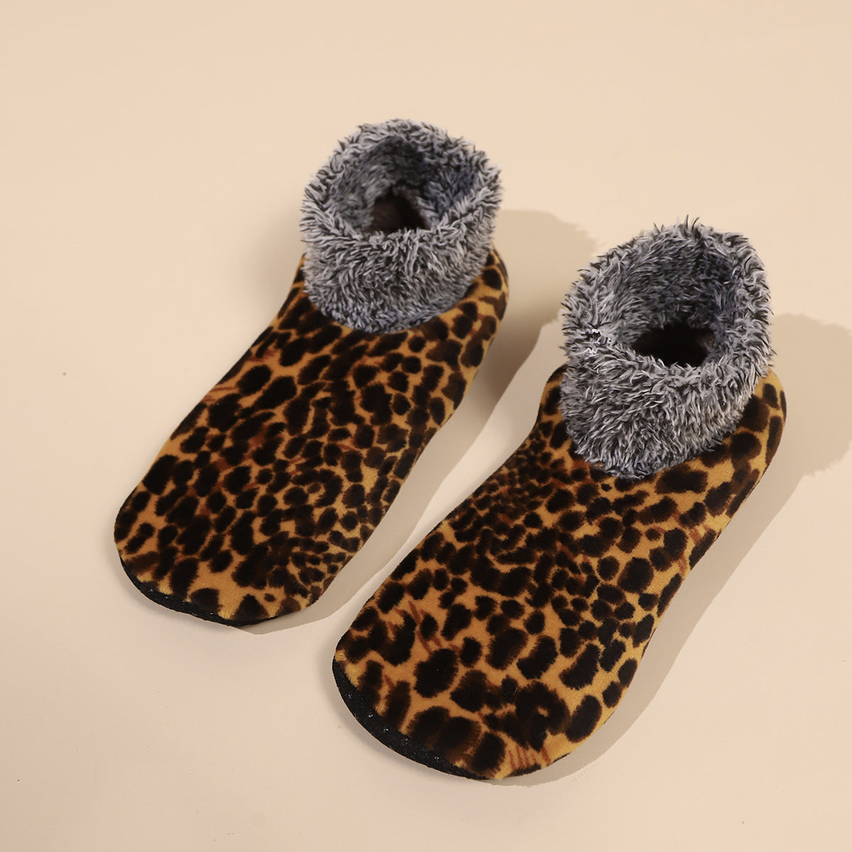 Plus Size Women's Winter Leopard Print Room Socks