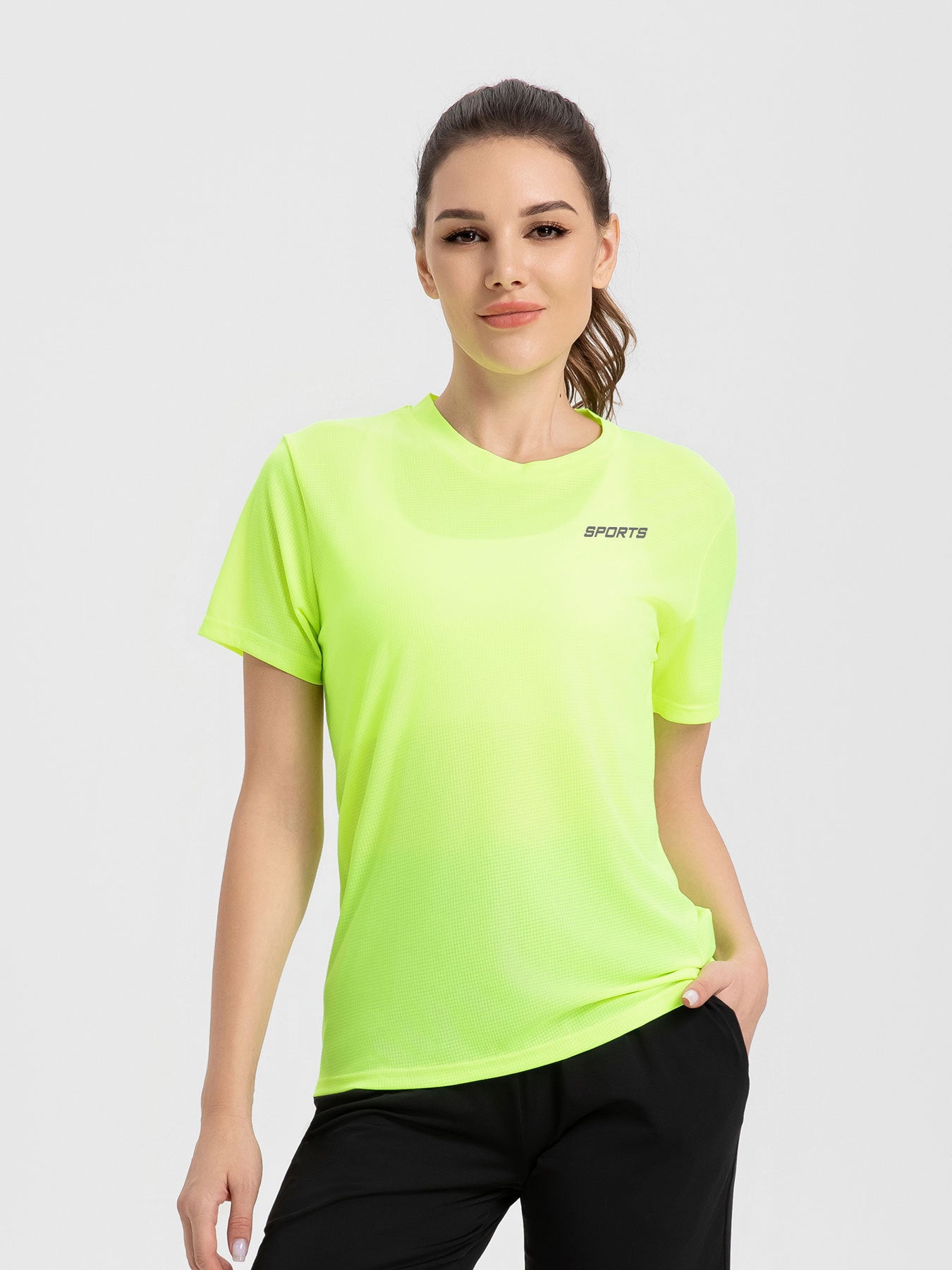 Women’s Quick-Dry Sports T-Shirt – Breathable Short Sleeve Gym & Running Top