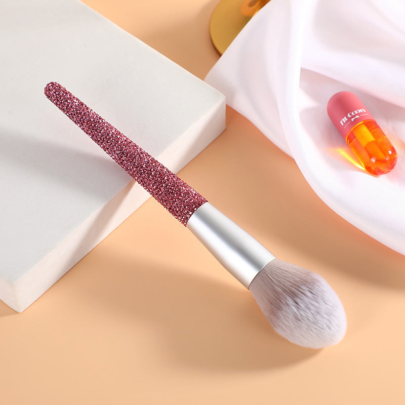 Diamond Encrusted Makeup Brush – Soft Bristle Luxury Beauty Tool