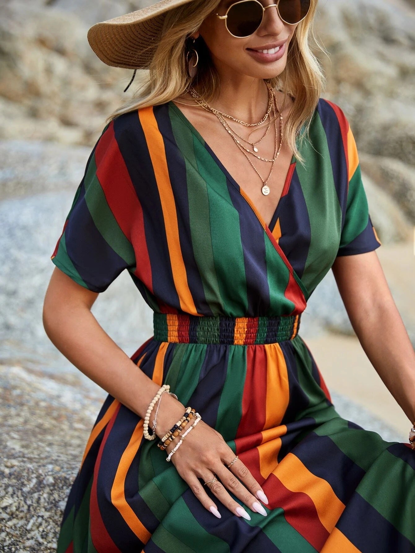 V-collar Contrast Color Striped Short Sleeve Holiday Waist Trimming Printing Maxi Dress