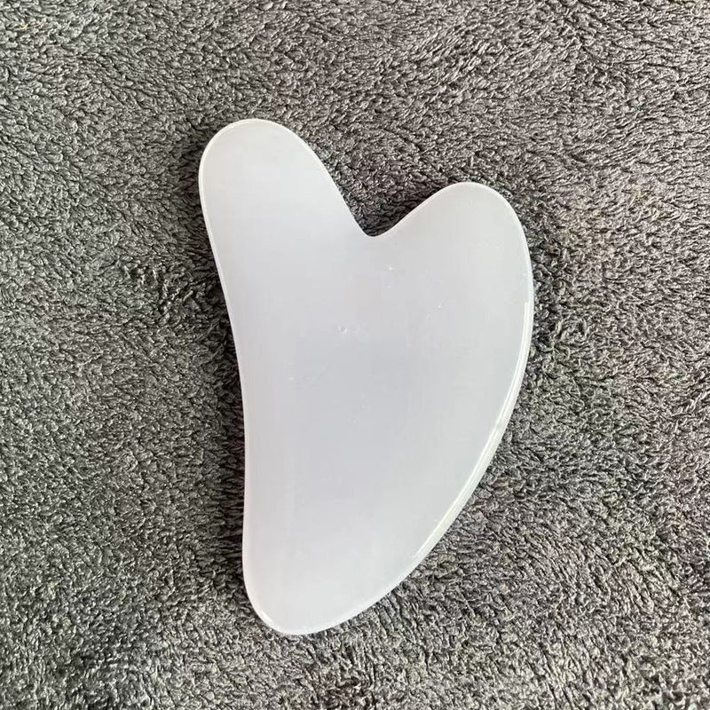Resin Beeswax Gua Sha Tool – Heart-Shaped Facial Scraping Sheet