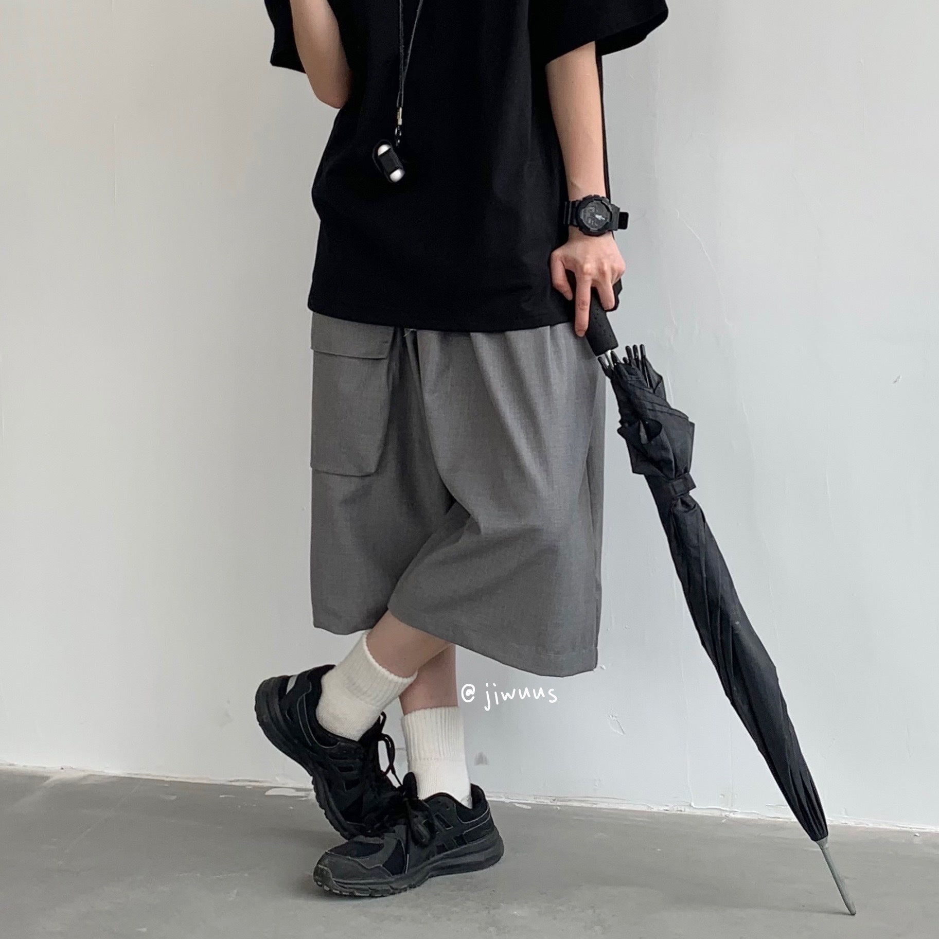 Men's Japanese Retro Cropped Polyester Shorts Solid Color