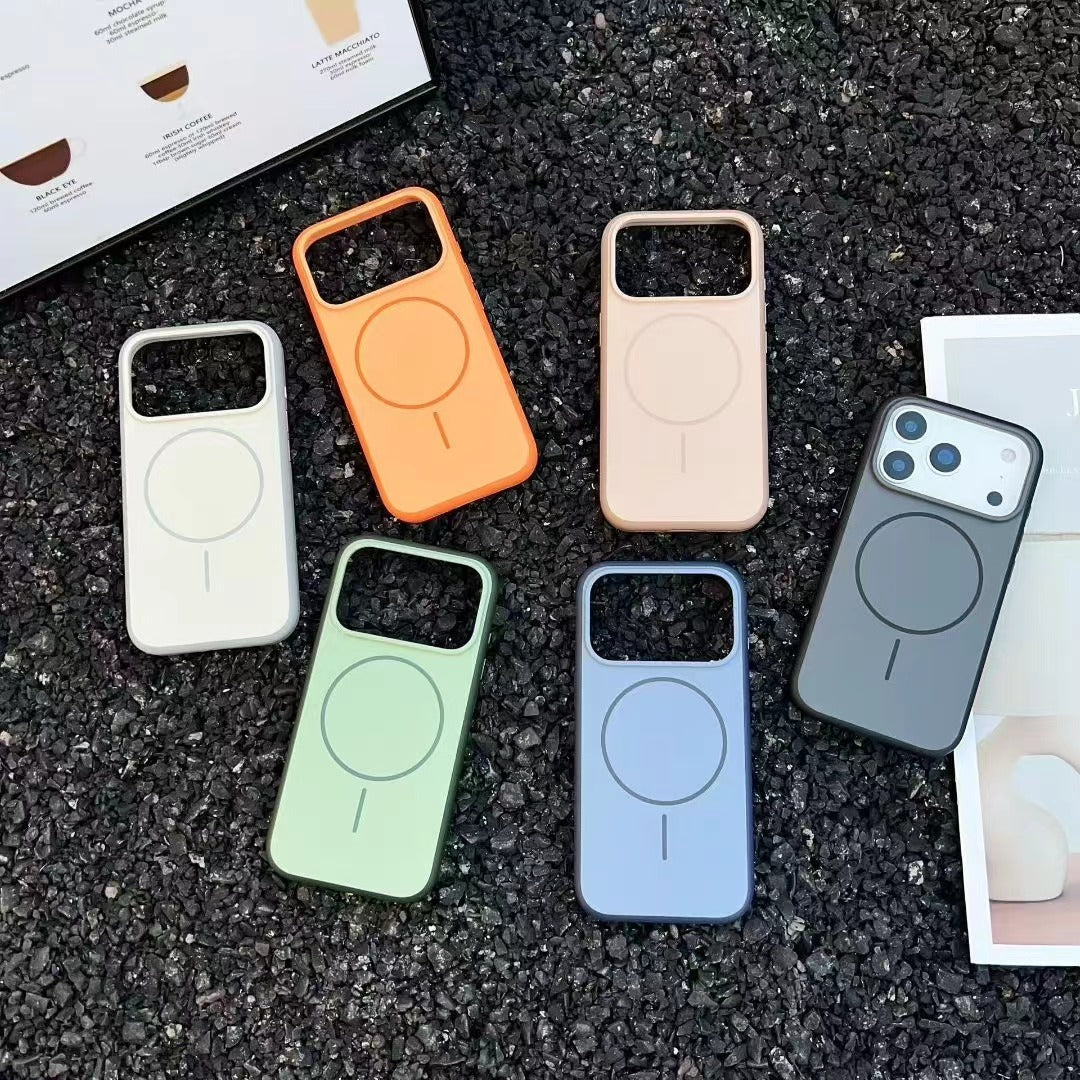 Magnetic Frosted PC TPU Phone Case for 17 Series Contrast Color Protective Shell