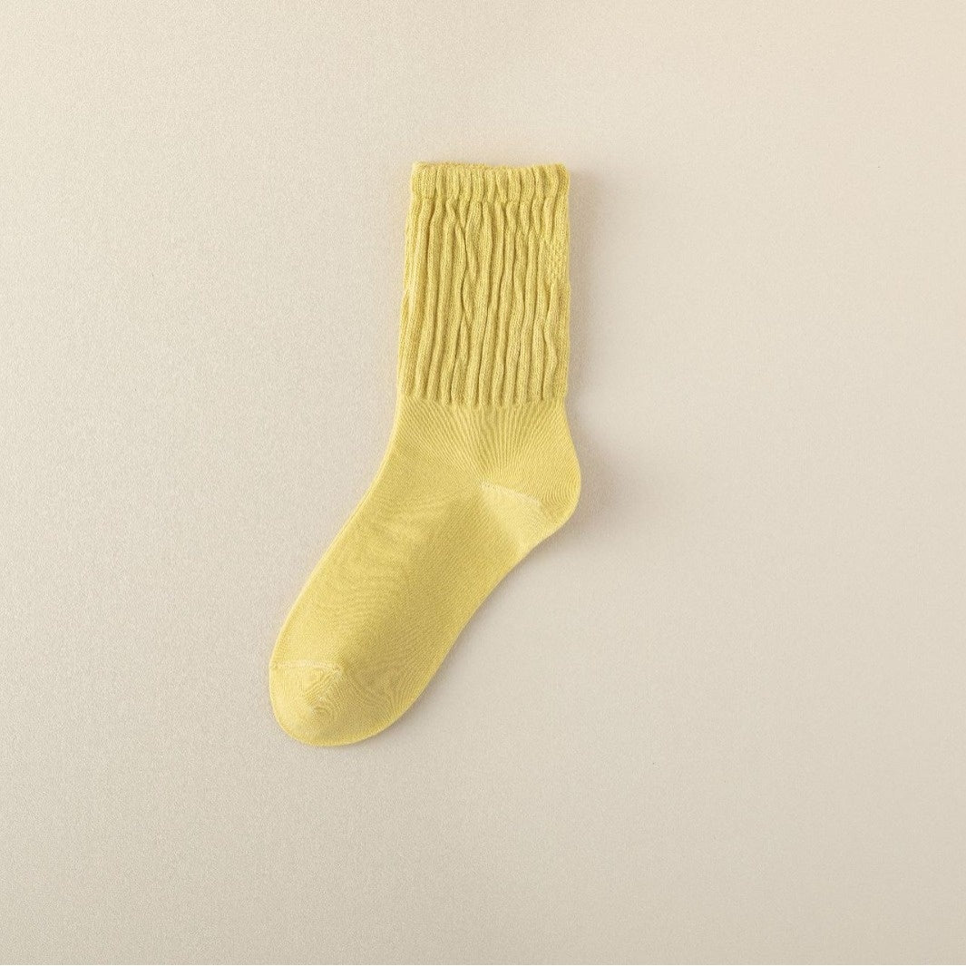 Autumn & Winter Korean Style Cotton Mid-Calf Socks for Girls – Cozy Warm Trendy