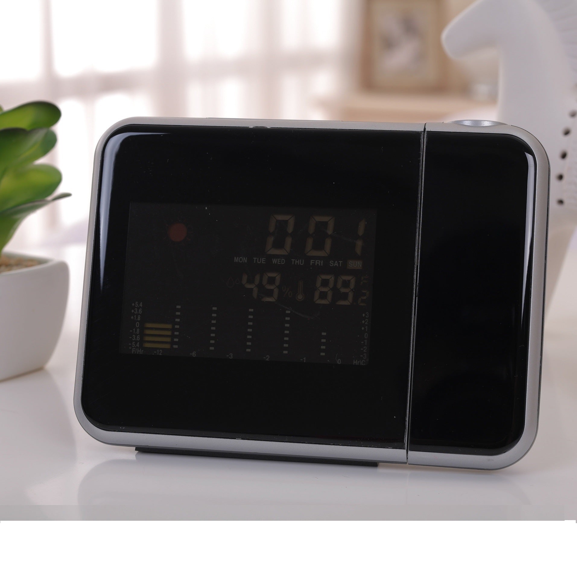 Projection Alarm Clock with Weather Display – Indoor Temp/Humidity, Dual Alarms, USB Power
