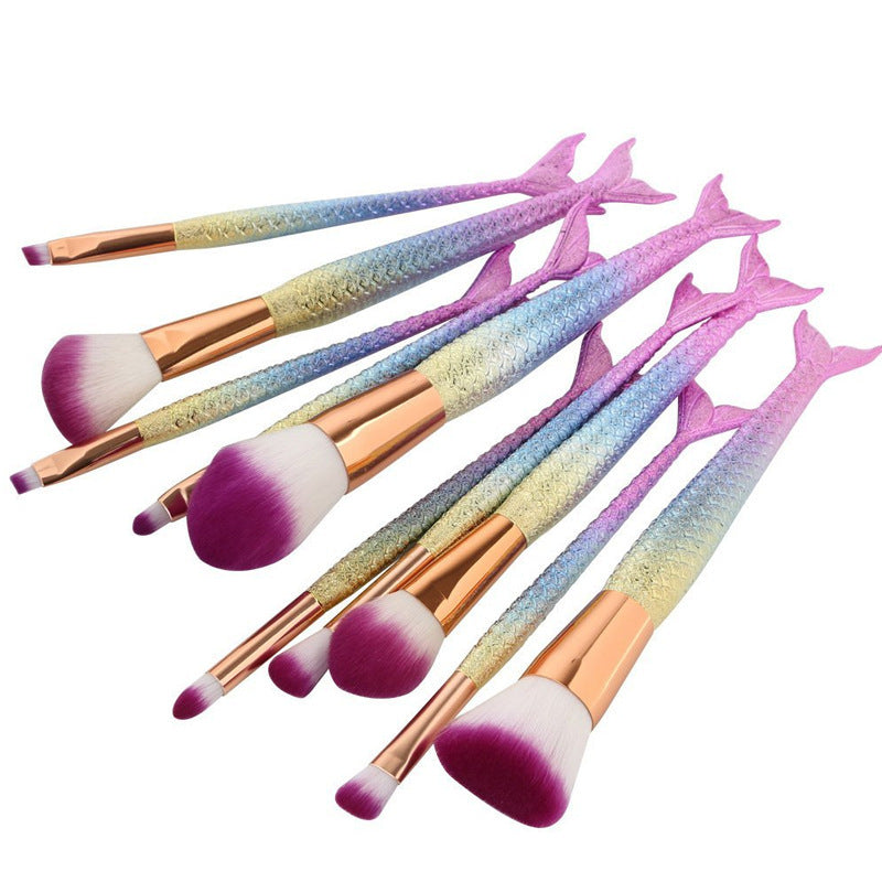 Fishtail Makeup Brush – Unique Cosmetic Foundation & Blending Brush