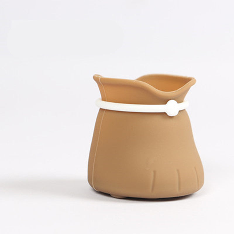 Wear Resistant Chair Legs And Feet Covered With Silicone Pads