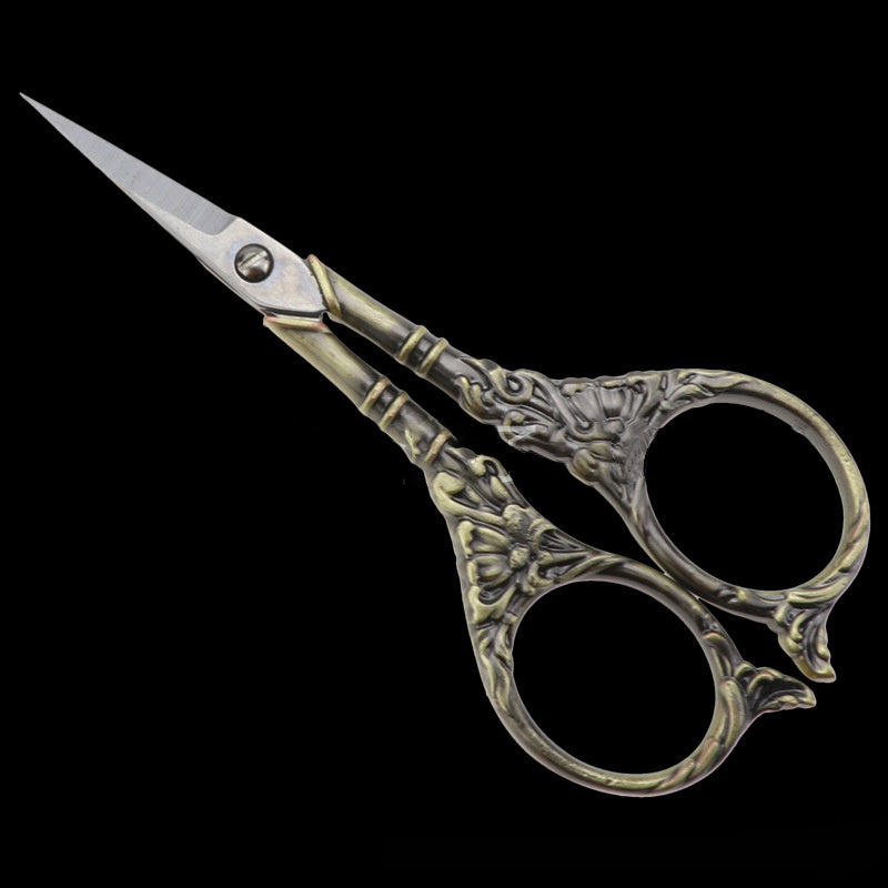 Exquisite Vintage Scissors – Sewing, Crafting, and DIY Cutting Tool