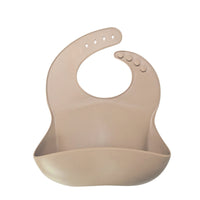 Shifting sand Bib