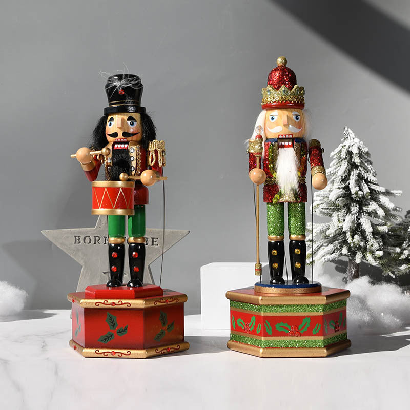 King Soldier Music Box Painted Doll Music Box Crafts