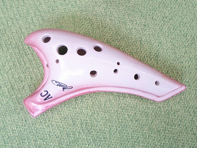 Cracked glazed pottery flute