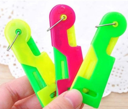Newest Elderly Use Automatic Needle Threader – Sewing and Embroidery Tool