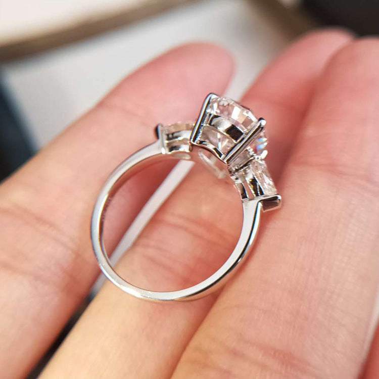 Elegant Pear-Shaped Drop Engagement Ring with Sterling Silver Inlay
