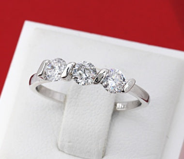 Korean Luxury Titanium Steel Zircon Engagement Rings