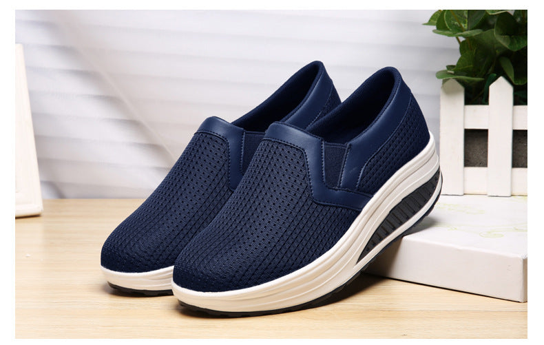 Sports Shoes