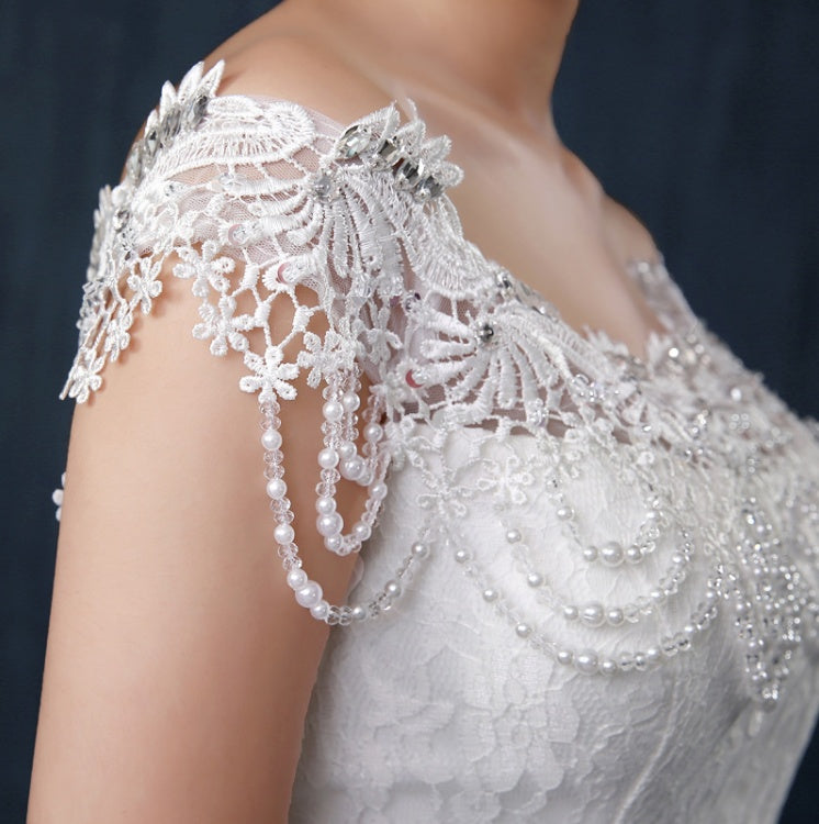 Slimming One-Shoulder Lace Fishtail Wedding Dress with Small Trailing