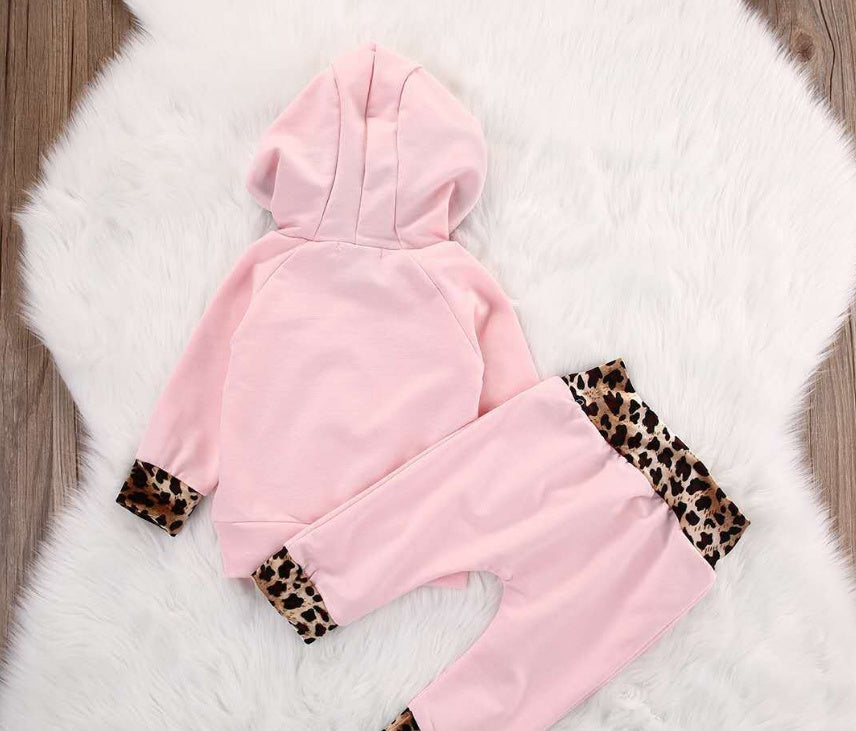 Cross-border special offer ins explosion children's clothing Amazon Europe and the United States children's clothing AliExpress ebay explosion models Leopard two-piece