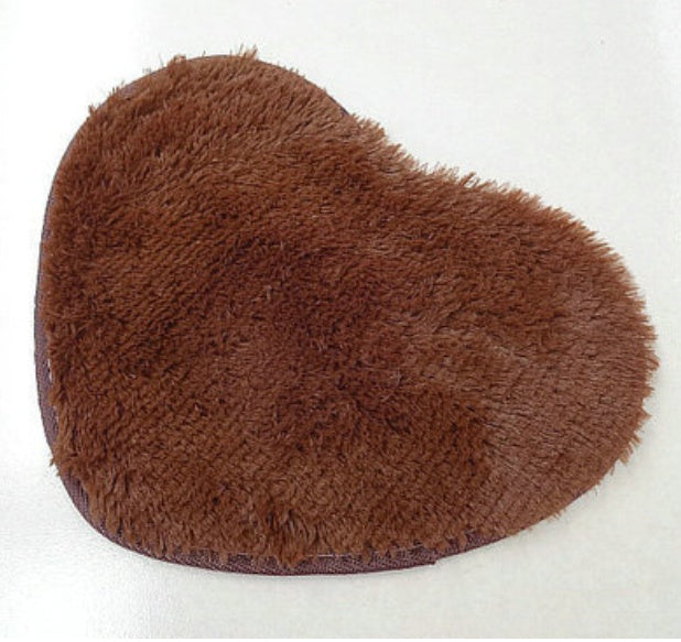 Thickened Heart-Shaped Silk Mats – Non-Slip Door Mats for Bathroom, Living Room & Bedroom