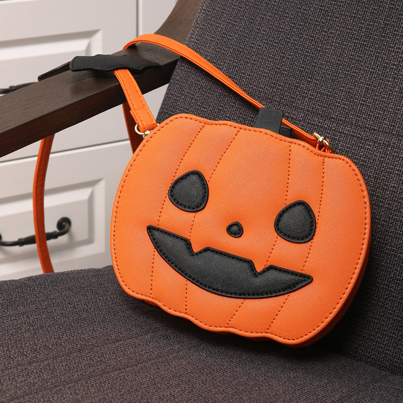 Halloween Pumpkin Crossbody Bag – 2023 Cartoon Shoulder Purse with Bat Design