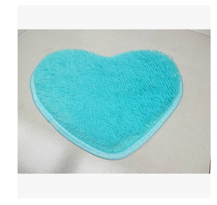 Thickened Heart-Shaped Silk Mats – Non-Slip Door Mats for Bathroom, Living Room & Bedroom