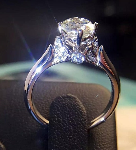 Elegant Platinum-Plated Double Swan Crown Diamond Zircon White Copper Engagement Ring