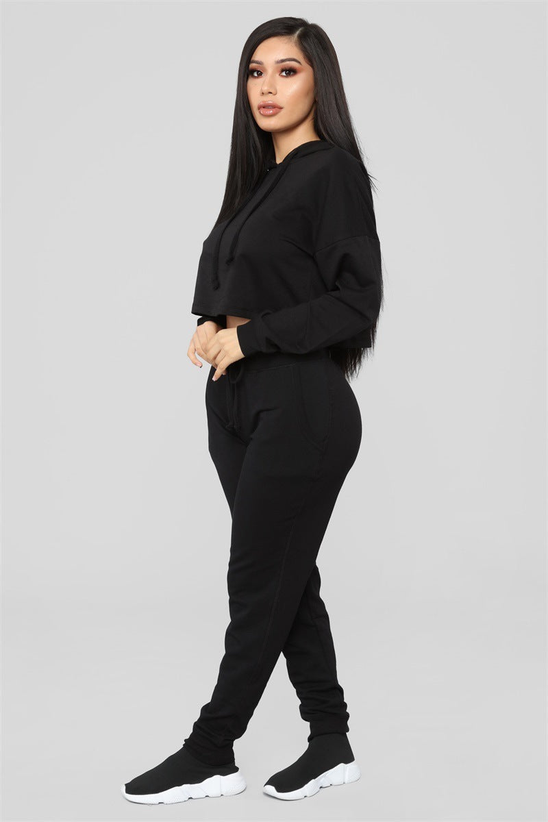 Women’s Cropped Hoodie and Jogger Sweatpants 2-Piece Set