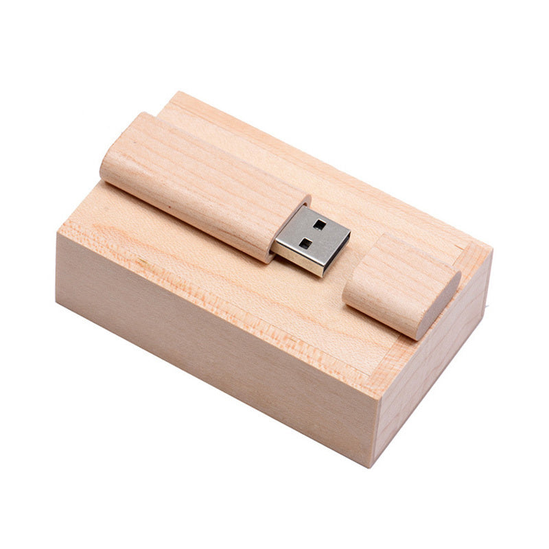 32GB Wooden USB Flash Drive – Custom Engraving Included, USB 3.0