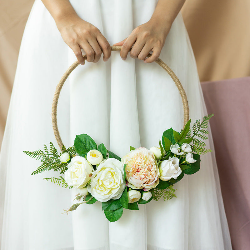 Wedding Photography Props Bride Holding Flowers Portable Wreath