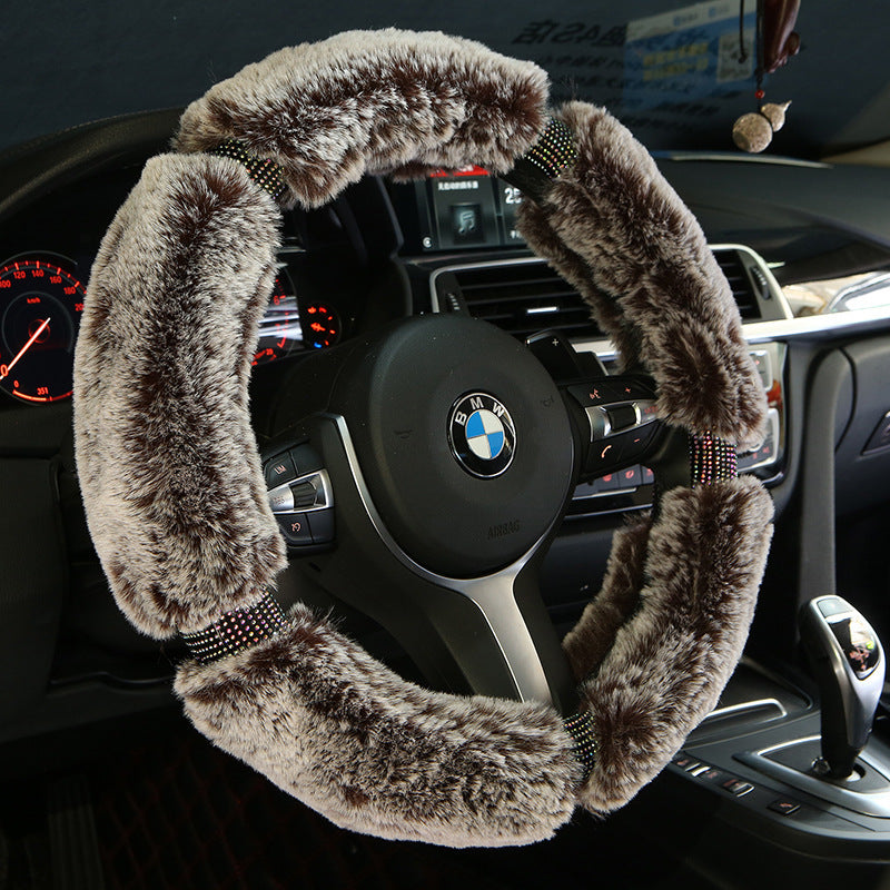 Winter Plush Car Steering Wheel Cover with Korean Diamond Design, Fashionable and Cute Car Accessory