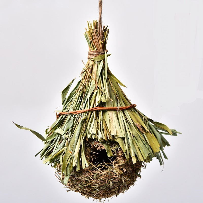 Handwoven Straw Bird Nest – Creative Gardening Decoration for Pet Birds