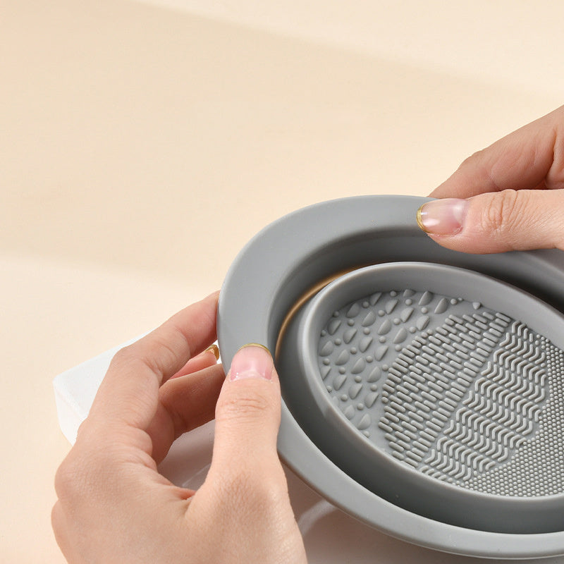 Makeup Brush Cleaning Pad – Scrubbing Plate & Cleaning Bowl Tool