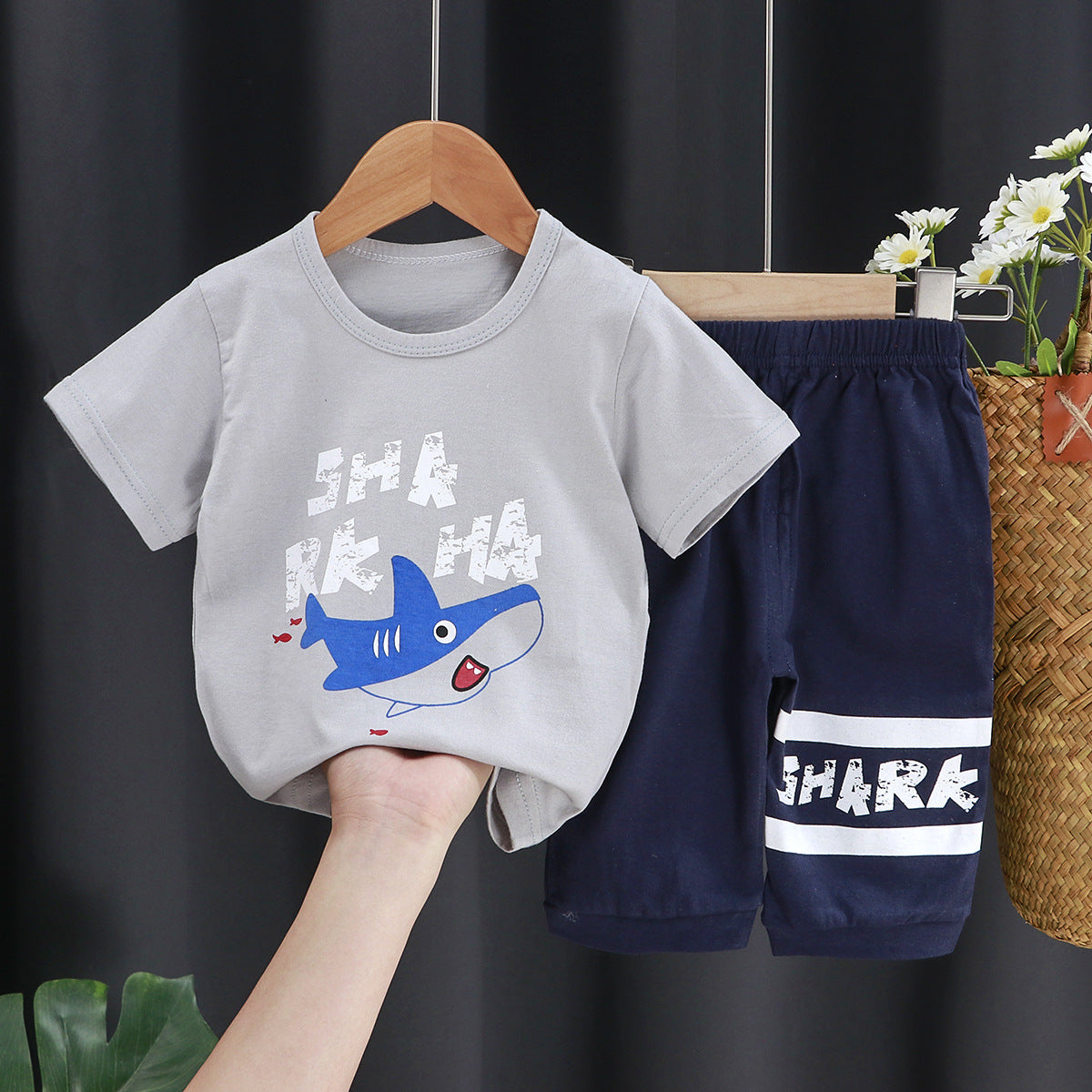 Boys And Girls Short Sleeves Medium Pants Casual Two-Piece Set