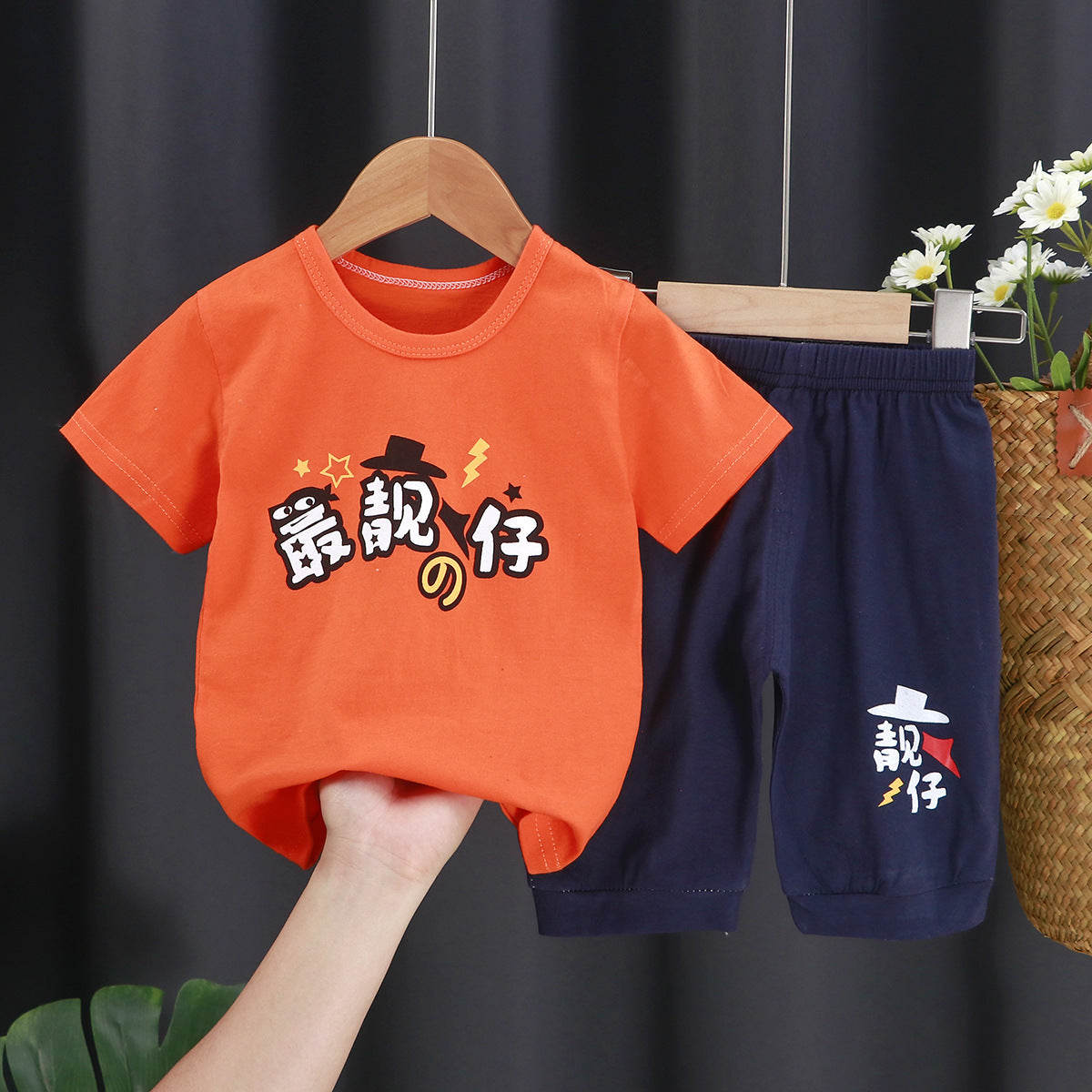 Boys And Girls Short Sleeves Medium Pants Casual Two-Piece Set