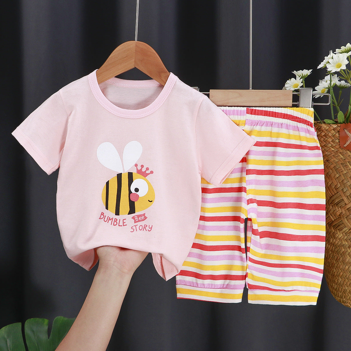 Boys And Girls Short Sleeves Medium Pants Casual Two-Piece Set