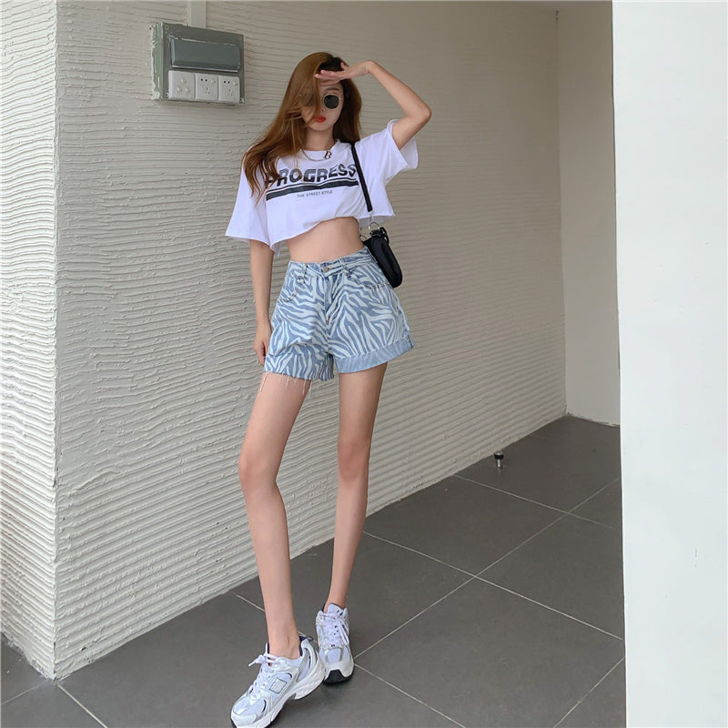 Women’s High-Waist Denim Shorts – Zebra Print, Relaxed Straight Fit