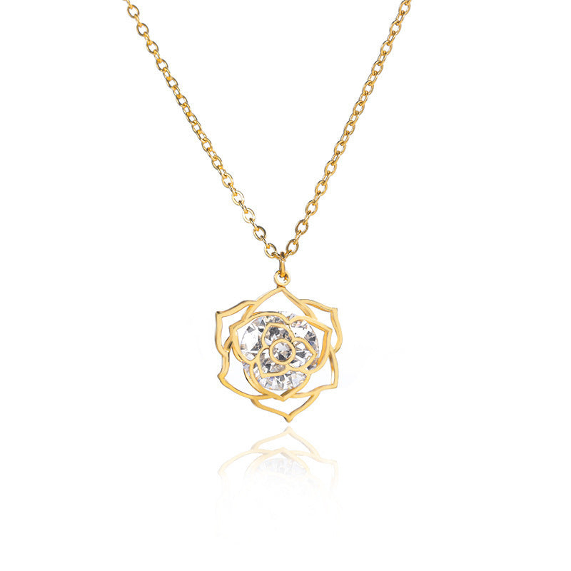 Simple New Hollow Flower Necklace Ladies