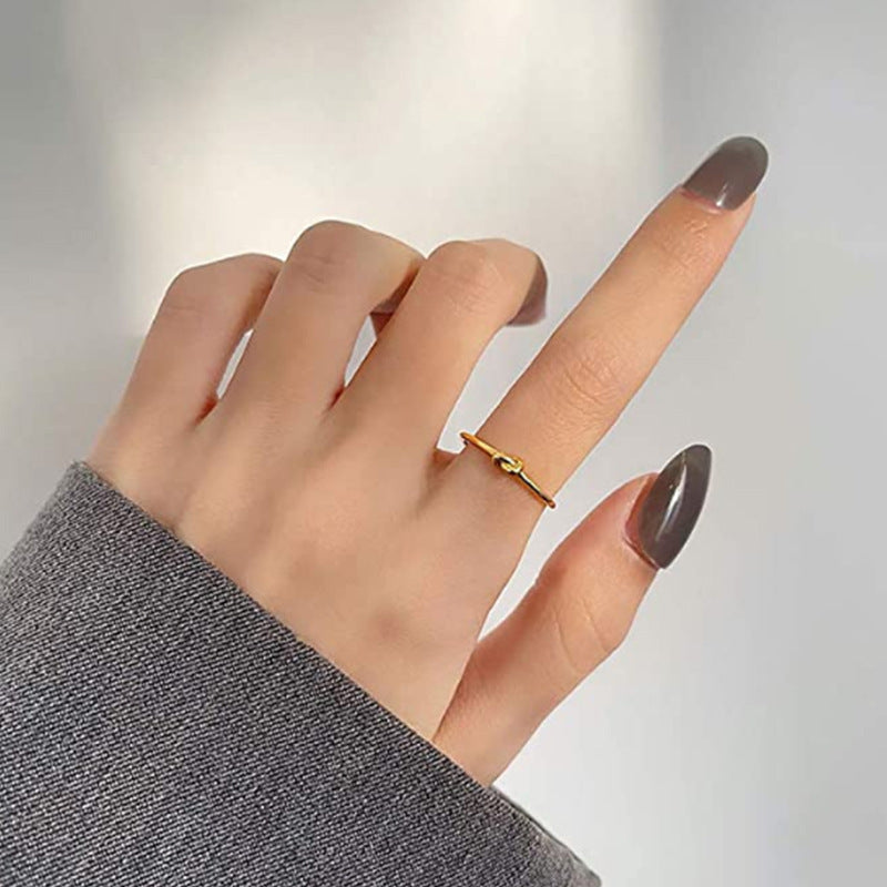 Minimalist Love Knot Engagement Ring