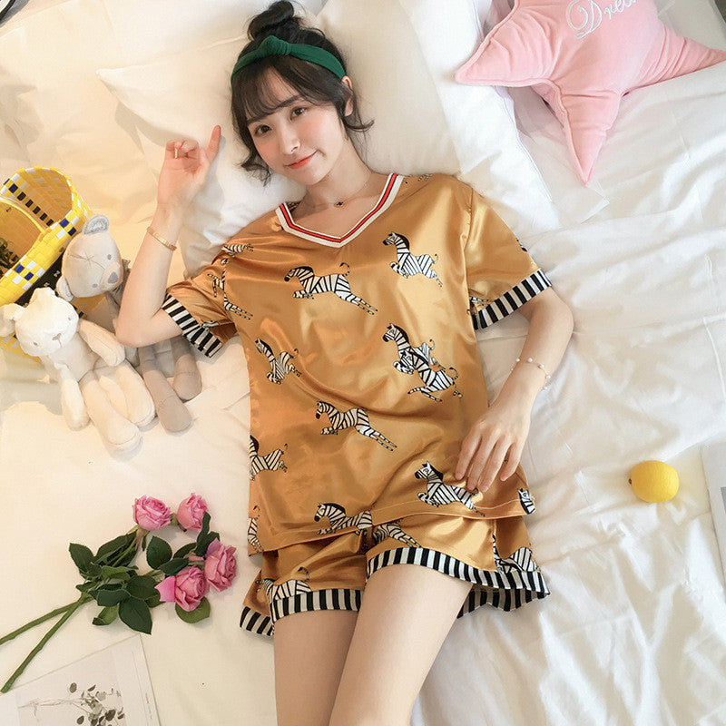 Women's Giraffe Print Two Piece Cotton Loungewear Set