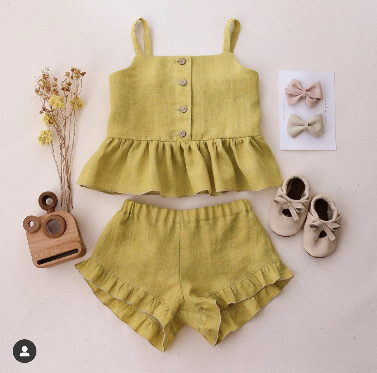 Girls Summer Baby Outfit – Cotton Sling Top with Four-Corner Ruffled Shorts Two-Piece Set for Infants