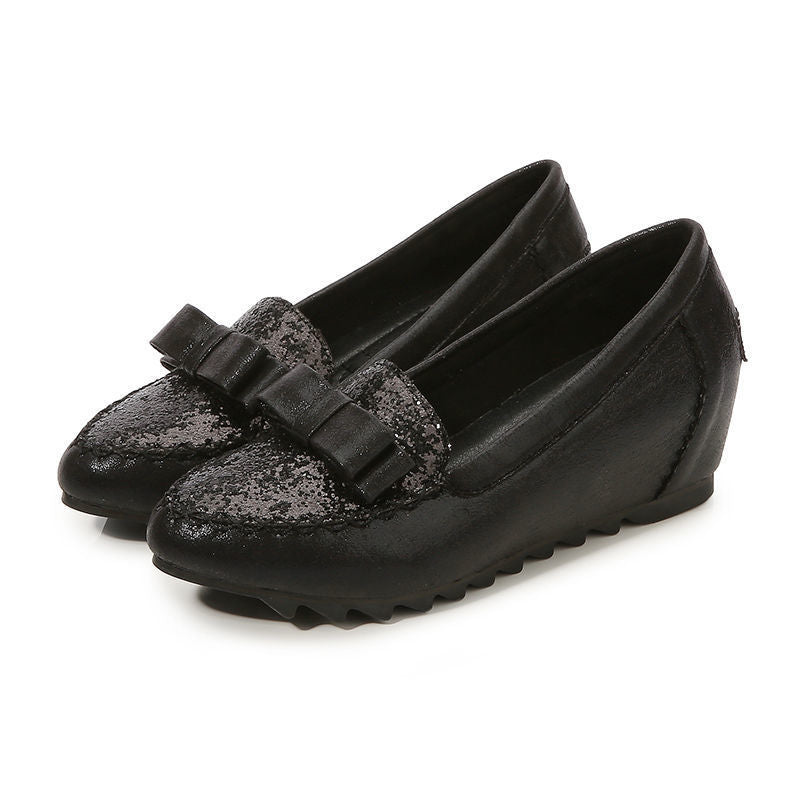 Women’s Pointed Toe Wedge Pumps with T-Strap Buckle – Breathable Hollow Out Casual Heels