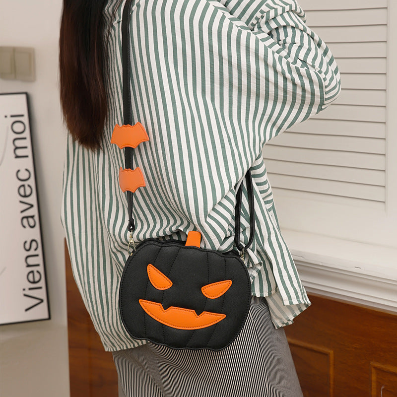 Halloween Pumpkin Crossbody Bag – 2023 Cartoon Shoulder Purse with Bat Design