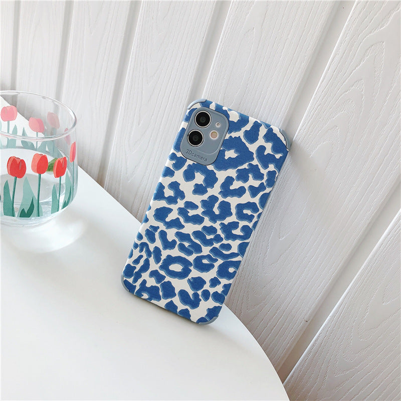 Compatible with Apple , Blue leopard case