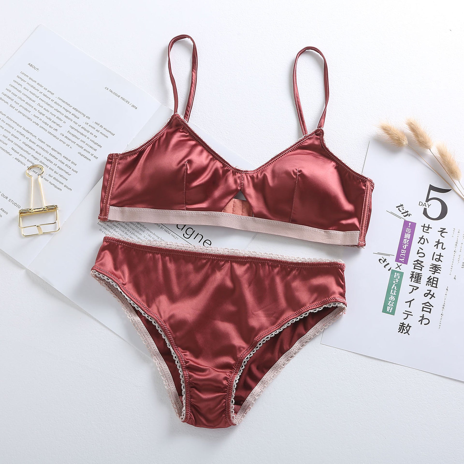 Women’s Bra & Panty Set – Matching Lingerie