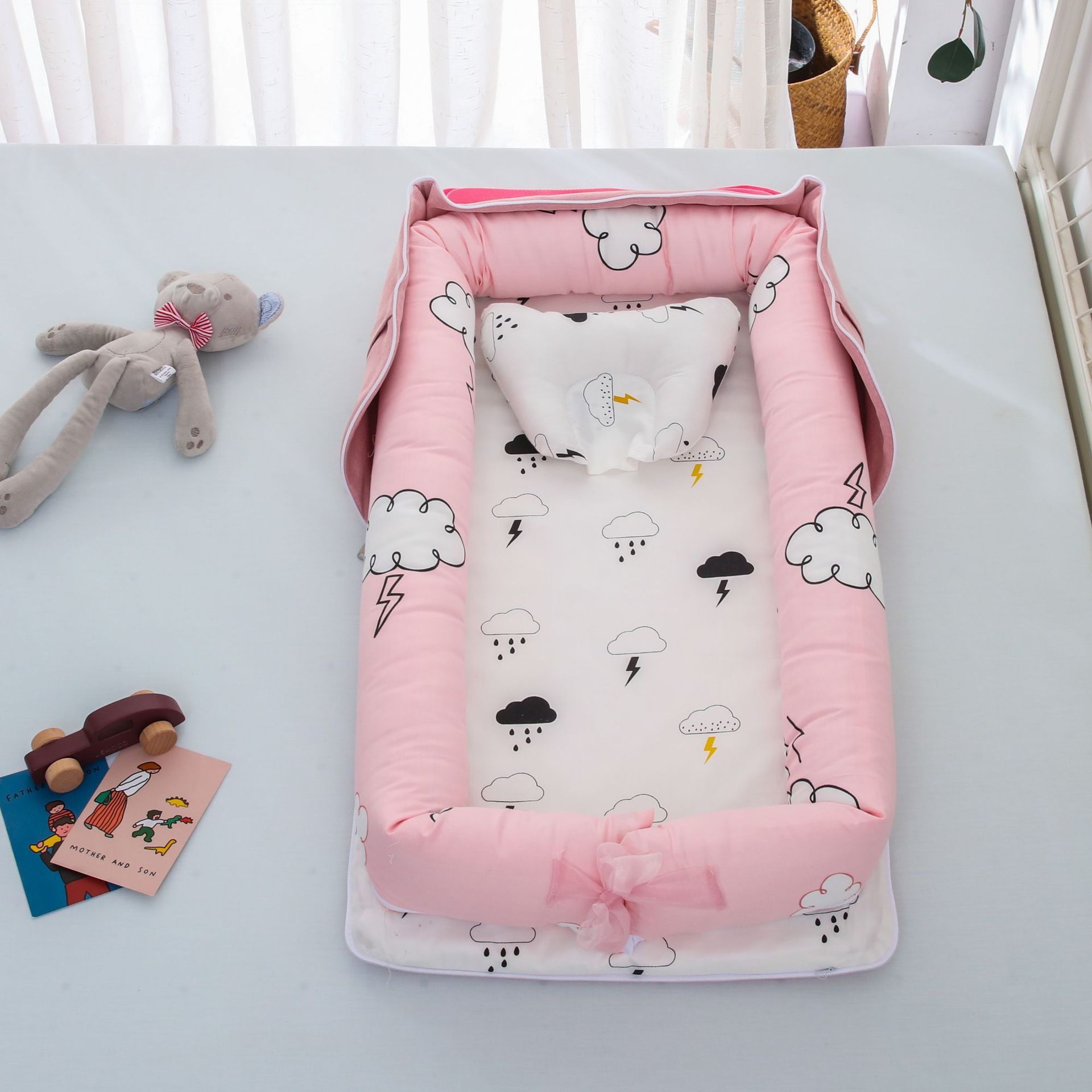 Portable Foldable Cotton Baby Bed – Travel Bassinet with Carry Bag