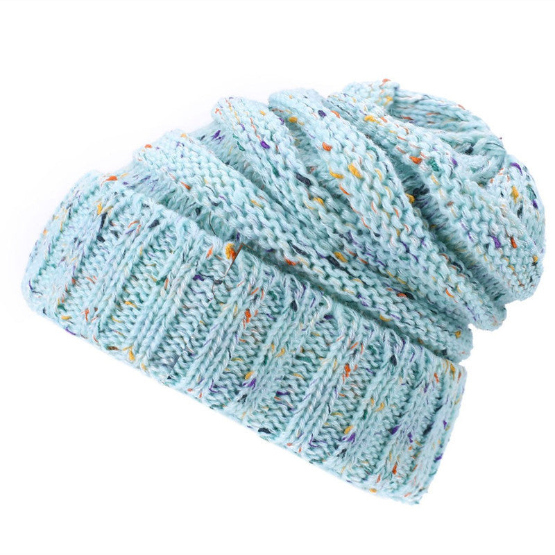 Simple Stylish Warm Knitted Woolen Winter Hat for Men and Women